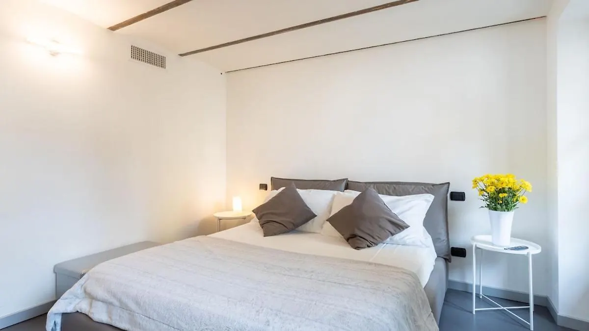 Apartment Tommy'S Place - Como City Center