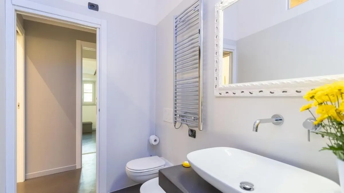 Apartment Tommy'S Place - Como City Center